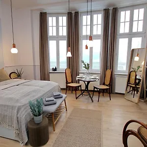 classy-apartments-deak-square.inbudapesthotels.com/