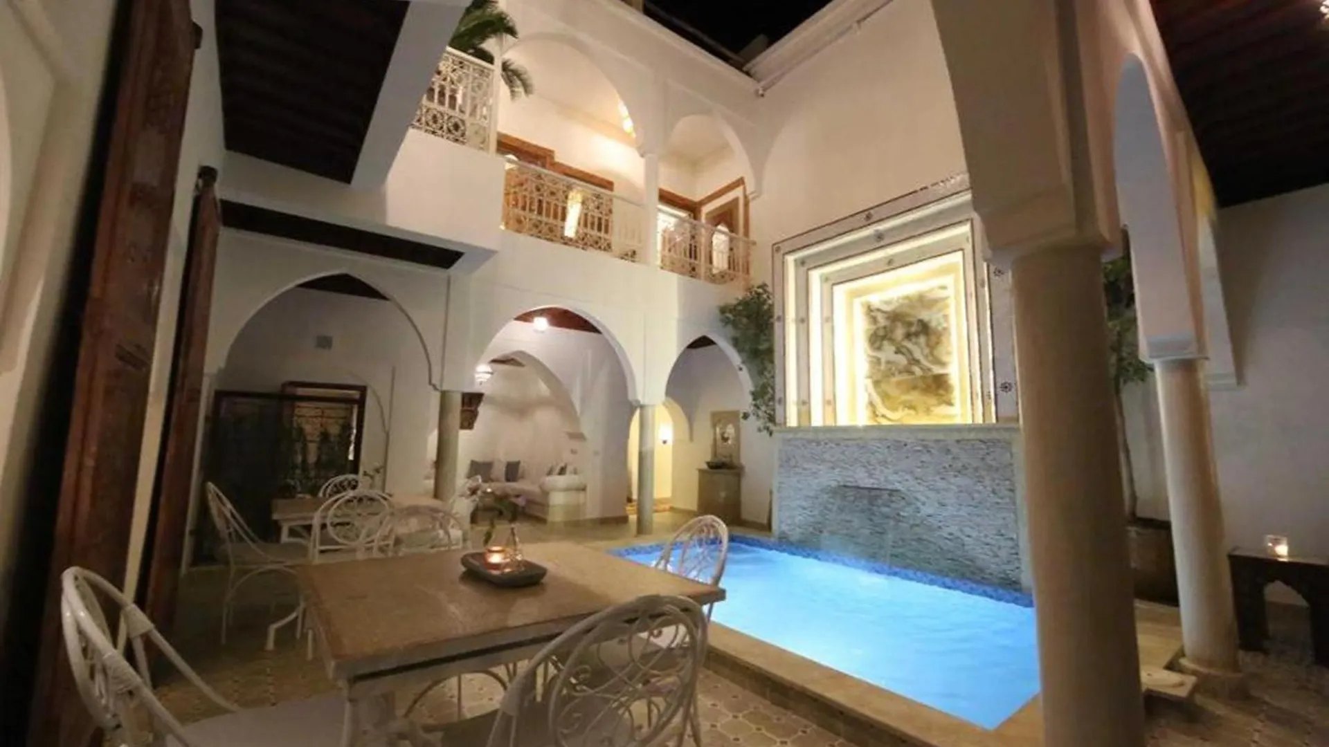 Riad Oum H&N Sidi Abdallah Ghiat